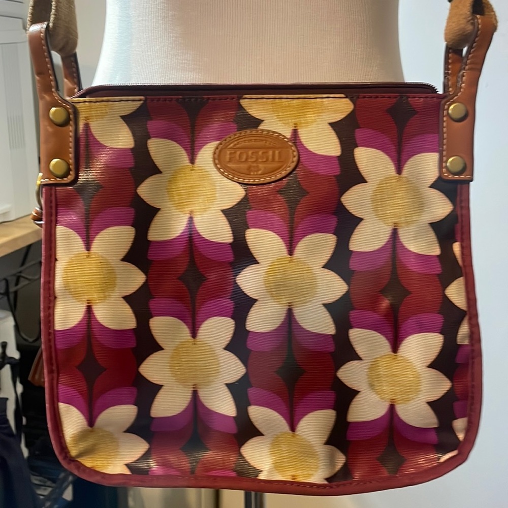 Fossil crossbody bag